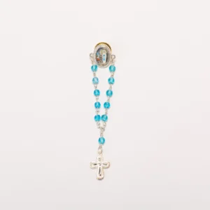 Pin's dizainier Lourdes 